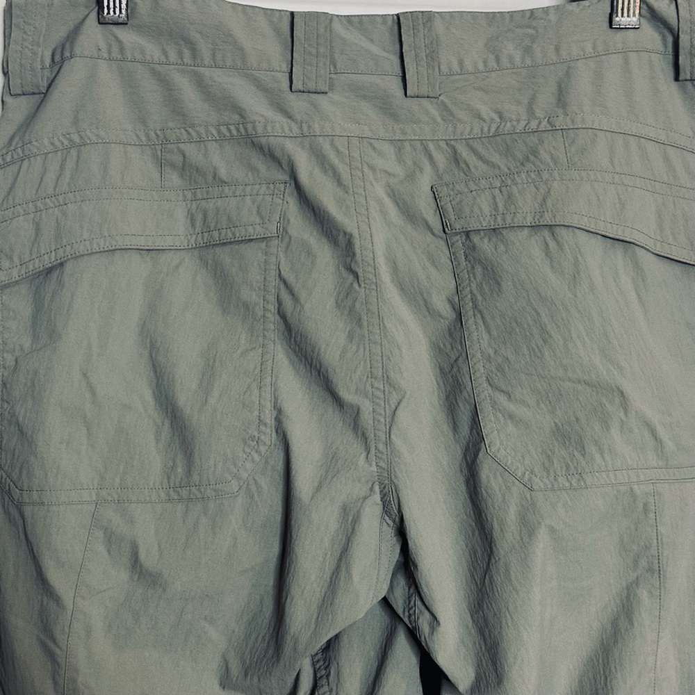 ARCTERYX MENS RAMPART LONG SZ 36 INSEAM 12 CARGO SHORTS.LIKE NEW CONDITION TAN - Picture 5 of 15